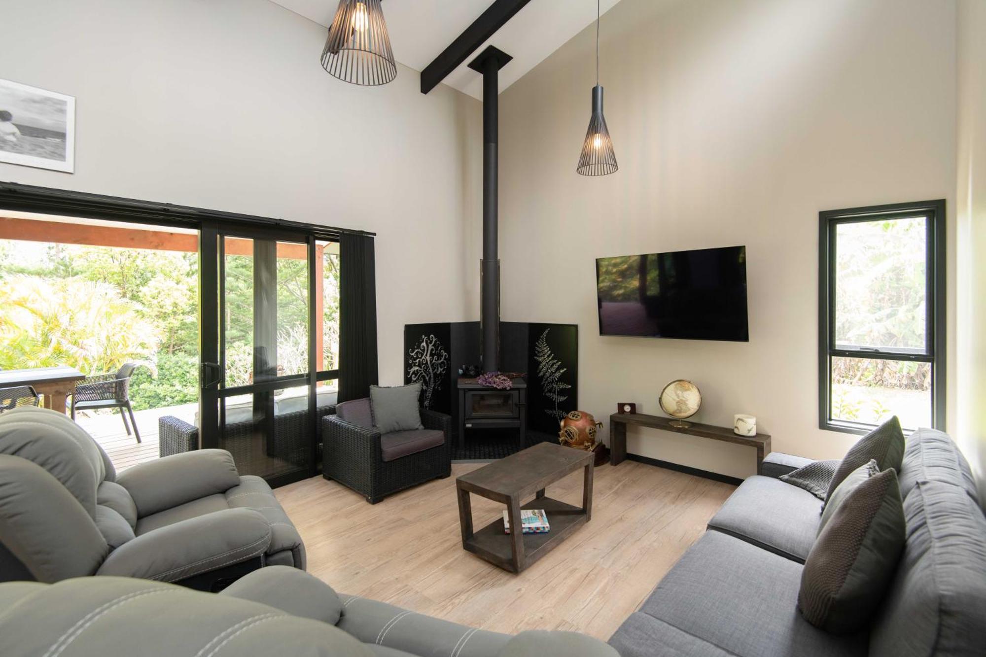 The Palms - Norfolk Island Villa เบิร์นท์ไพน์ ภายนอก รูปภาพ